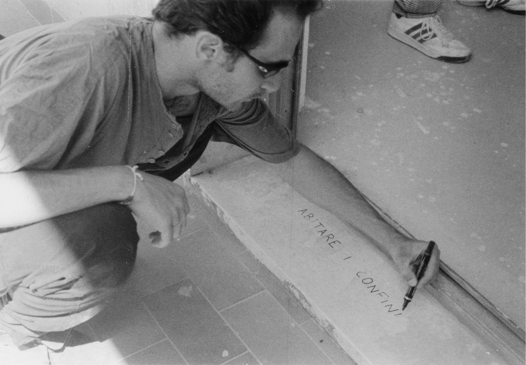 Giuliano Lombardo, Abitare i confini, 1997. Photo Credits Federica Luzzi. Courtesy Giuliano Lombardo and Federica Luzzi